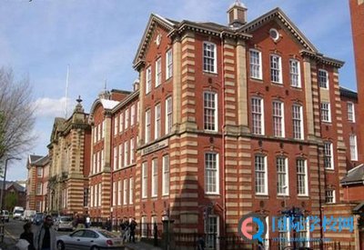 英国国际本科有哪些申请途径？申请要求有哪些？