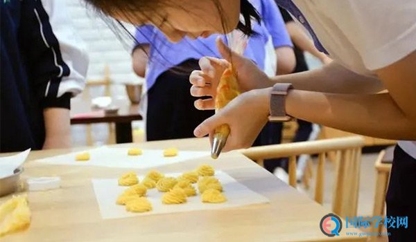 深圳讯得达国际书院 ：开学前一定来深圳深圳讯得达做这件事！