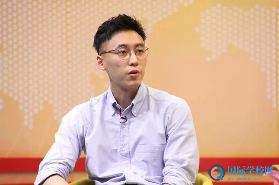 35个牛剑28个藤校 雅典式课堂背后的故事