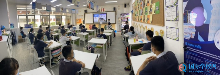 你还在“花式庆开学”？这所学校的孩子已与“英雄”并肩！