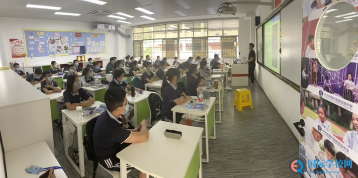你还在“花式庆开学”？这所学校的孩子已与“英雄”并肩！