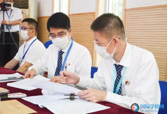 上海民办学校摇号录取 - 全市统一软件、全程录像