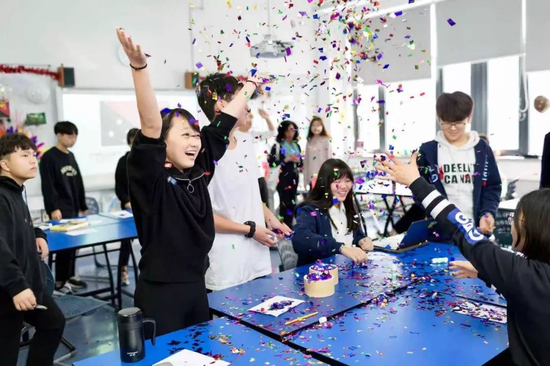 后疫情时代 共同见证耀中教育者的力量