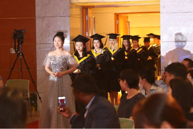 “启航东海之滨，走向世界中心”—上海融育学校2020毕业典礼