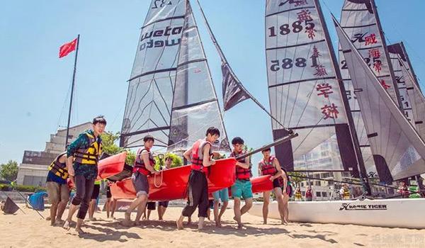 威海常春藤学校 ：想要乘风破浪，来体验威海常春藤帆船课程