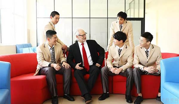 章丘双语学校国际部 ：喜报！章丘双语国际部毕业生斩获多所名校offer