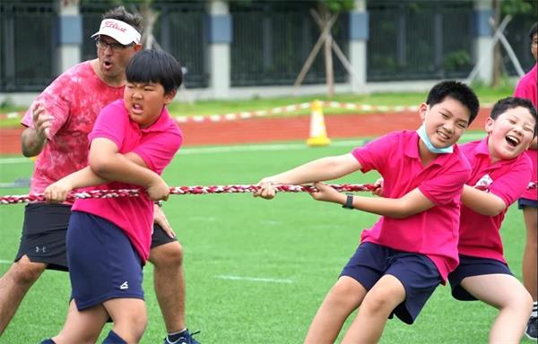 你们挥洒汗水的样子真酷！佛山市诺德安达学校运动会