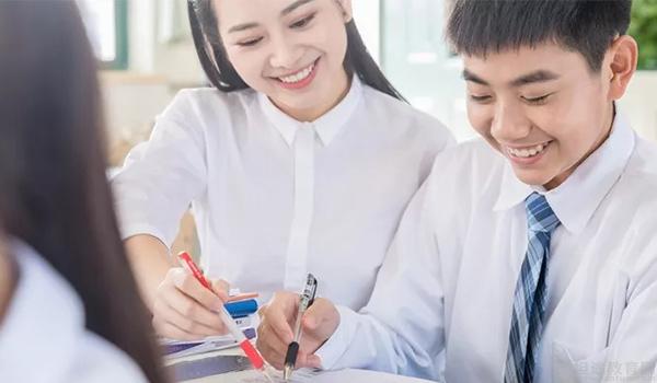 优质国际高中竞争激烈，择校准备要快人一步
