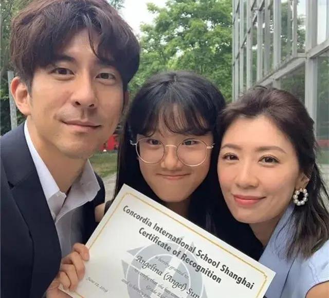 林心如为让孩子入学等了半年 扒一扒明星喜欢的国际学校