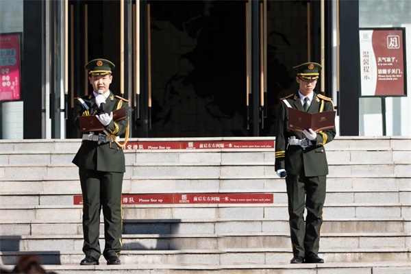 守护，不止于国歌响起的46秒|天津英华国际学校国旗护卫队，请您检阅