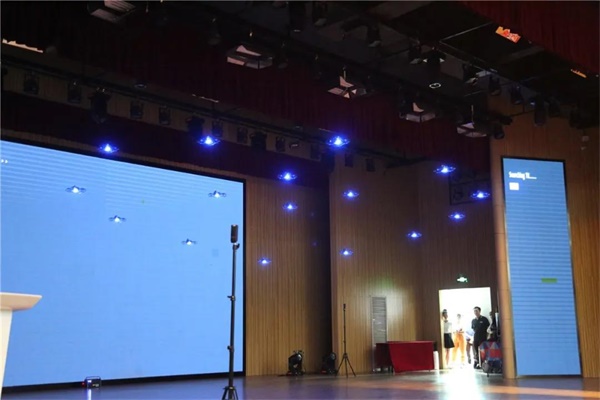 深圳市桃源居中澳实验学校举办2020校园科技节开幕式