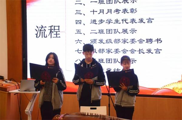 晒成绩、秀才艺……巴德美际学校成都校区高中部交出的半期答卷来了