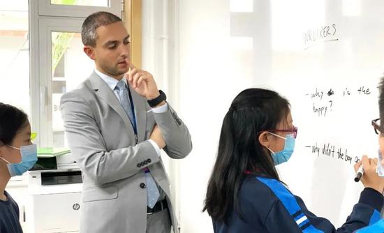兼顾国内外教育精髓 一所学校如何更好为学习者提供支持