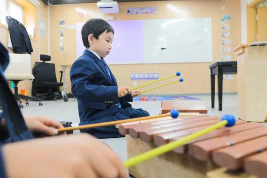 兼顾国内外教育精髓 一所学校如何更好为学习者提供支持