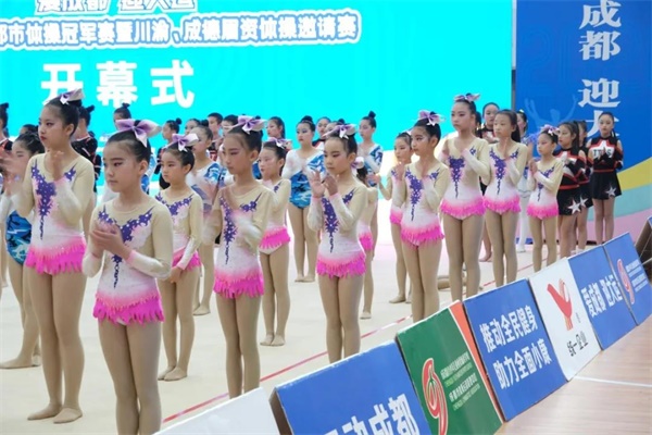斩获市级金奖，巴德美际学校成都校区啦啦操校队首战告捷