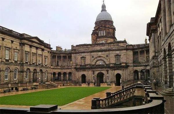 OFFER 季 | 深圳博纳国际学校2021首封录取：英国爱丁堡大学！