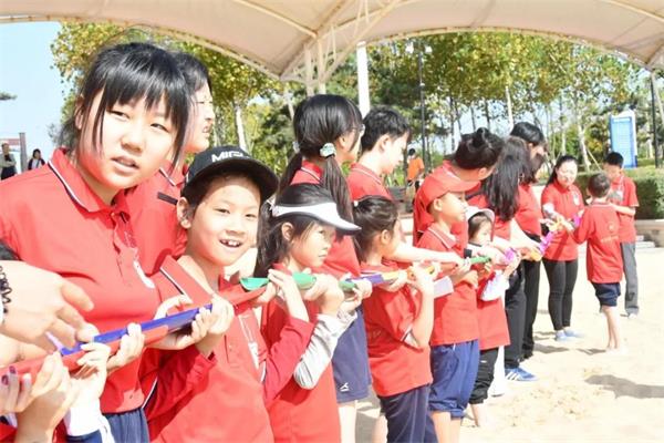 学院PK、师生团建，青岛威德明特双语学校这样为祖国庆生！