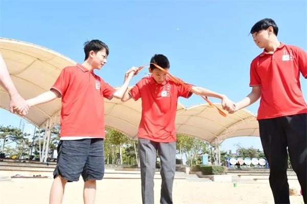 学院PK、师生团建，青岛威德明特双语学校这样为祖国庆生！