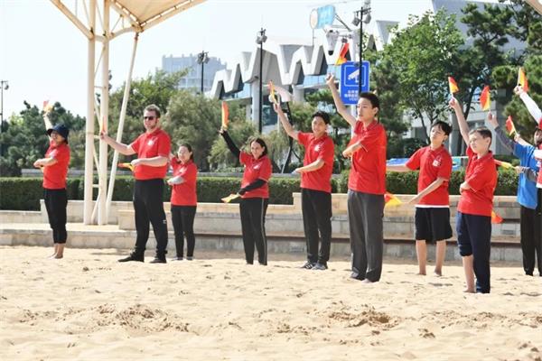 学院PK、师生团建，青岛威德明特双语学校这样为祖国庆生！