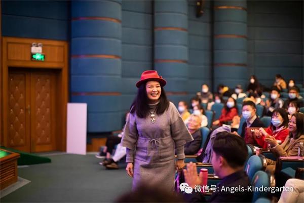 牵手华东师范大学，上海安乔国际双语幼儿园专项基金捐赠仪式