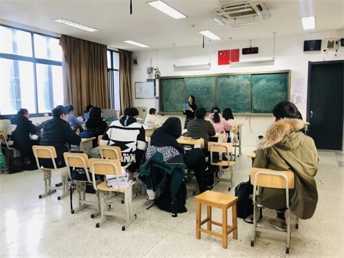 走进江苏泰州中学国际部：你不知道的国际部学子的一天