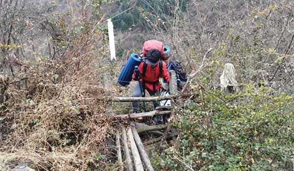 牛津国际公学成都校区 ：爱丁堡公爵奖 - 成都牛津学子在雪山中徒步