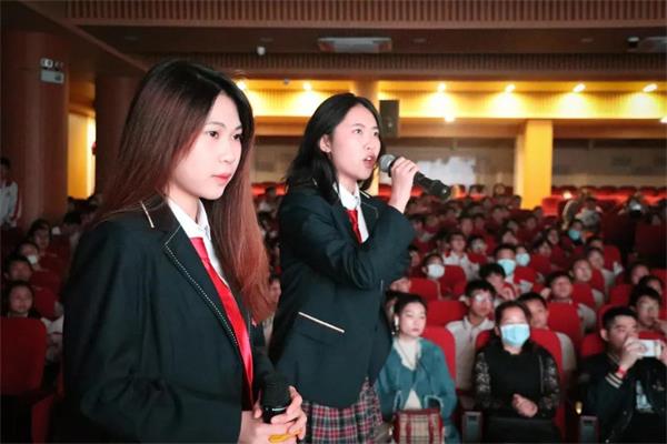 三鑫双语学校国际部第二届英语能力大赛隆重举行！