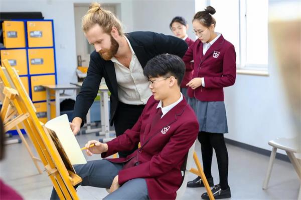 喜报 | 北京爱迪国际学校荣获世界权威BTEC艺术教育官方授权！
