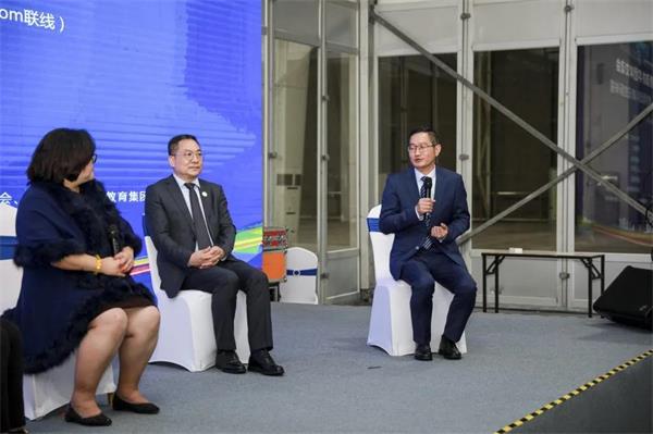 广州市增城区凤凰城中英文学校亮相广东民办教育40年可持续发展高峰论坛