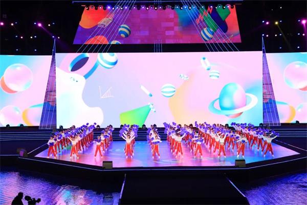 深圳市桃源居中澳实验学校第五届体育艺术节开幕式圆满成功