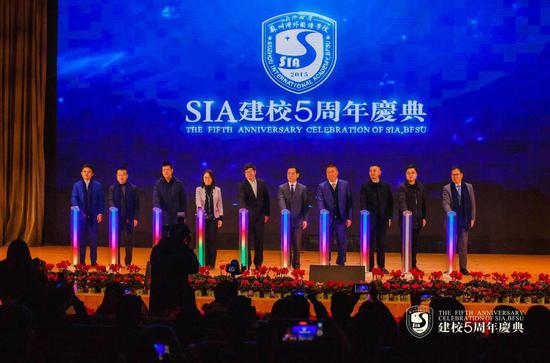 砥砺奋进 逐梦远航 北外苏州附校五周年庆典圆满举行