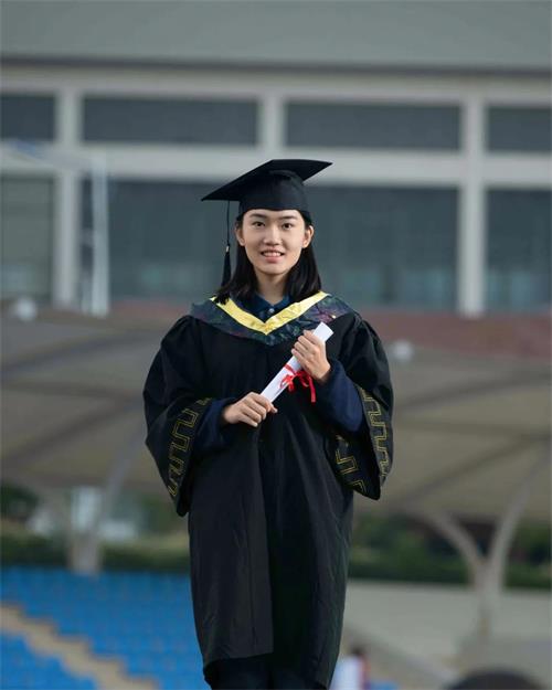 碧桂园十里银滩学校喜报4｜12枚华威大学offer！
