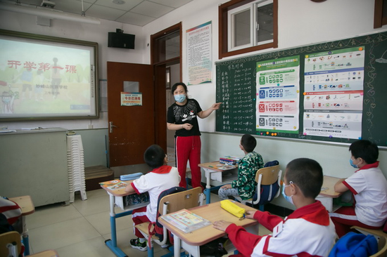 北京教委发布16项重点任务 到2025年再添16万个学位