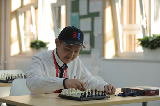 致知1周年 - 这幅致知群像 是陪伴我们前行的力量