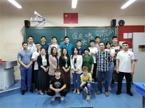 喜报！西安博爱国际学校校长助理王磊被授予“陕西省外国留学生管理先进个人”称号
