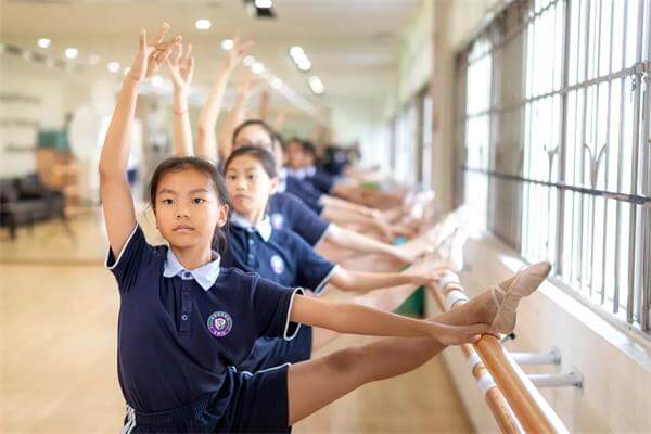 牛！广州市黄埔中黄外国语小学“全球胜任力”培养再获全球权威教育体系认可！