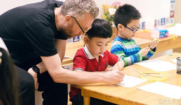 长沙艾儿思国际幼儿园 ：长沙艾儿思幼儿园的校园环境如何？