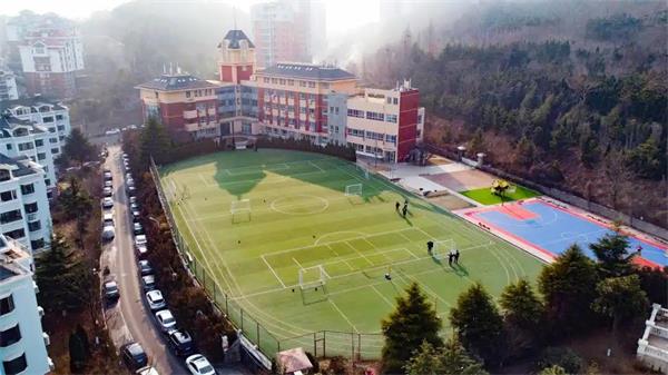 青岛梅尔顿学校牛娃斩获国际竞赛奖项32枚，牛气冲天！