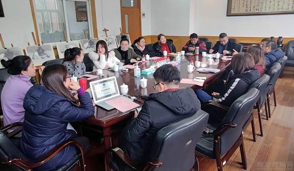 上海新虹桥中学中加国际班 ：和学生共同进步，新虹桥中学首次美术特色教学研讨会