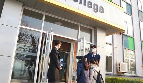 威海常春藤学校 ：威海常春藤学校预科课程招生进行中