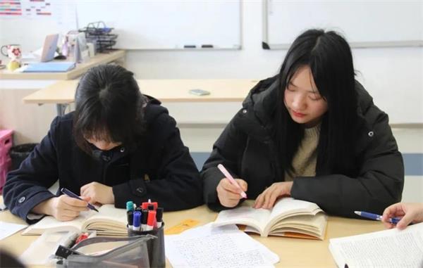 第三届“华文创想曲”昆山加拿大国际学校学子再获佳绩