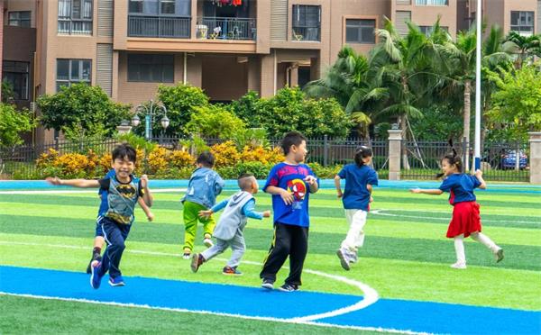海南力迈中美国际学校（老城校区）2020-2021学年第二学期春季开学典礼！