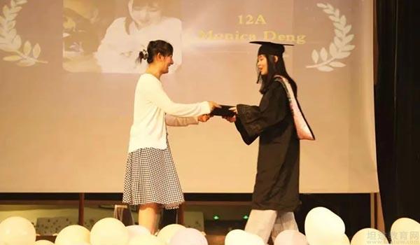 上海常青藤学校[原博华] ：上海常青藤学校接收港澳籍孩子吗？