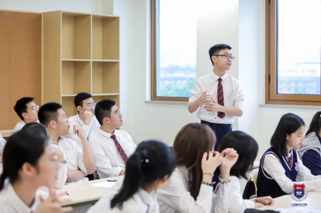 择校直通车|上海德英乐学院和上海浦东新区民办万科学校向你发来邀请函