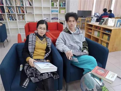 碧桂园十里银滩学校学生张扬展：被牛津预录取的物理学神是如何炼成的？