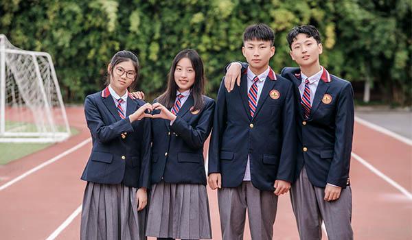成都市西雅美途外国语联合学校 ：当前形势下，西雅美途为你分析留学呈现的“冷”与“热”