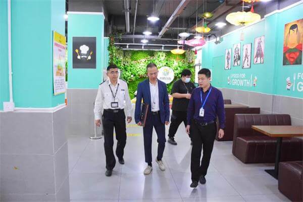 官宣 | 深圳新哲书院中餐厅正式成为“深圳市A级食堂”！