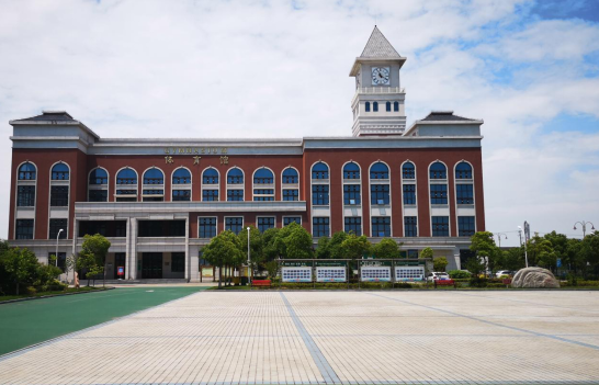 择校直通车|上海枫叶国际学校向你发来邀请函