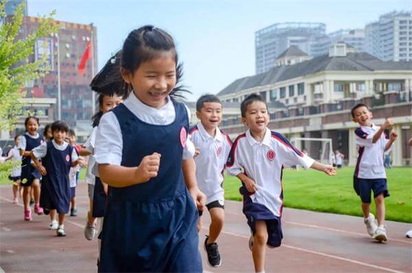 巴德美际学校成都校区中小学校长，亮相第七届校长论坛