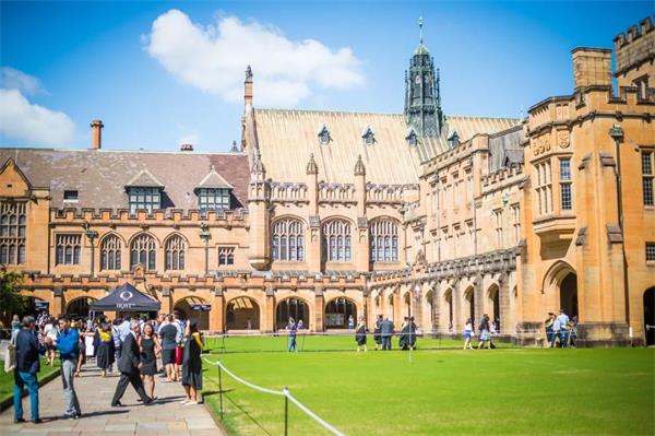 郑州基石中学国际部全球TOP40，“南半球牛津”悉尼大学offer已到！